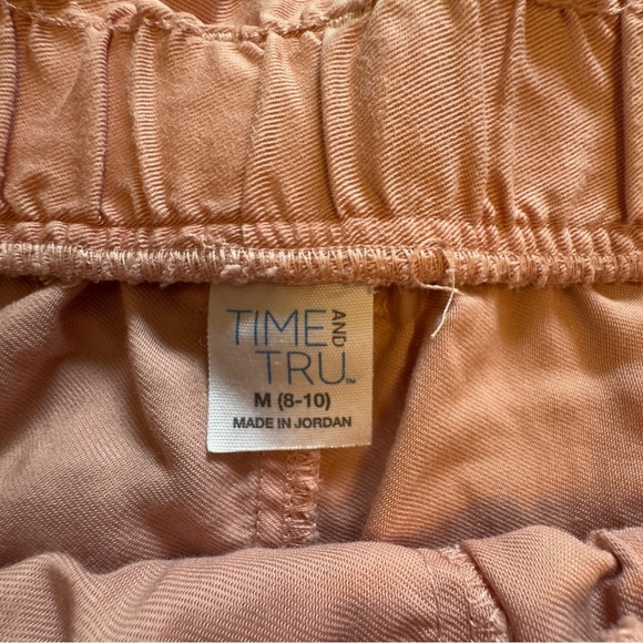 Lot of 4 Stylish Women's Shorts- Pink, Brown, Striped Linen Blend Sizes M and L - Picture 8 of 16